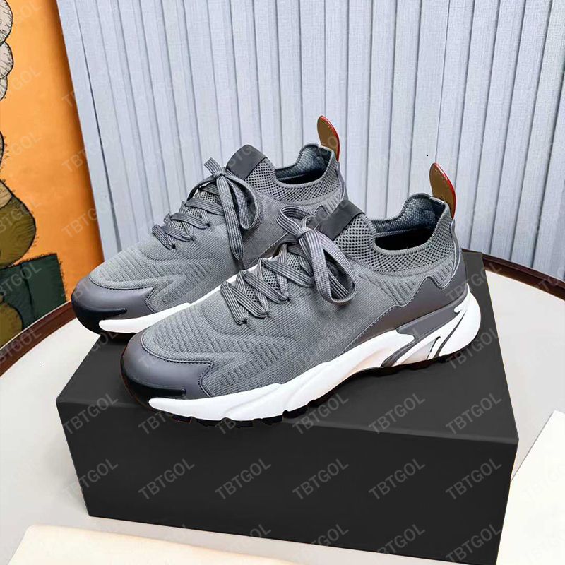 Designer Men Sneakers Runner Tatic Sneaker Outdoor Runners Sneaker Casual Shoes Men Shoes Breathable Running Shoes Walking 892 - 4 of 9