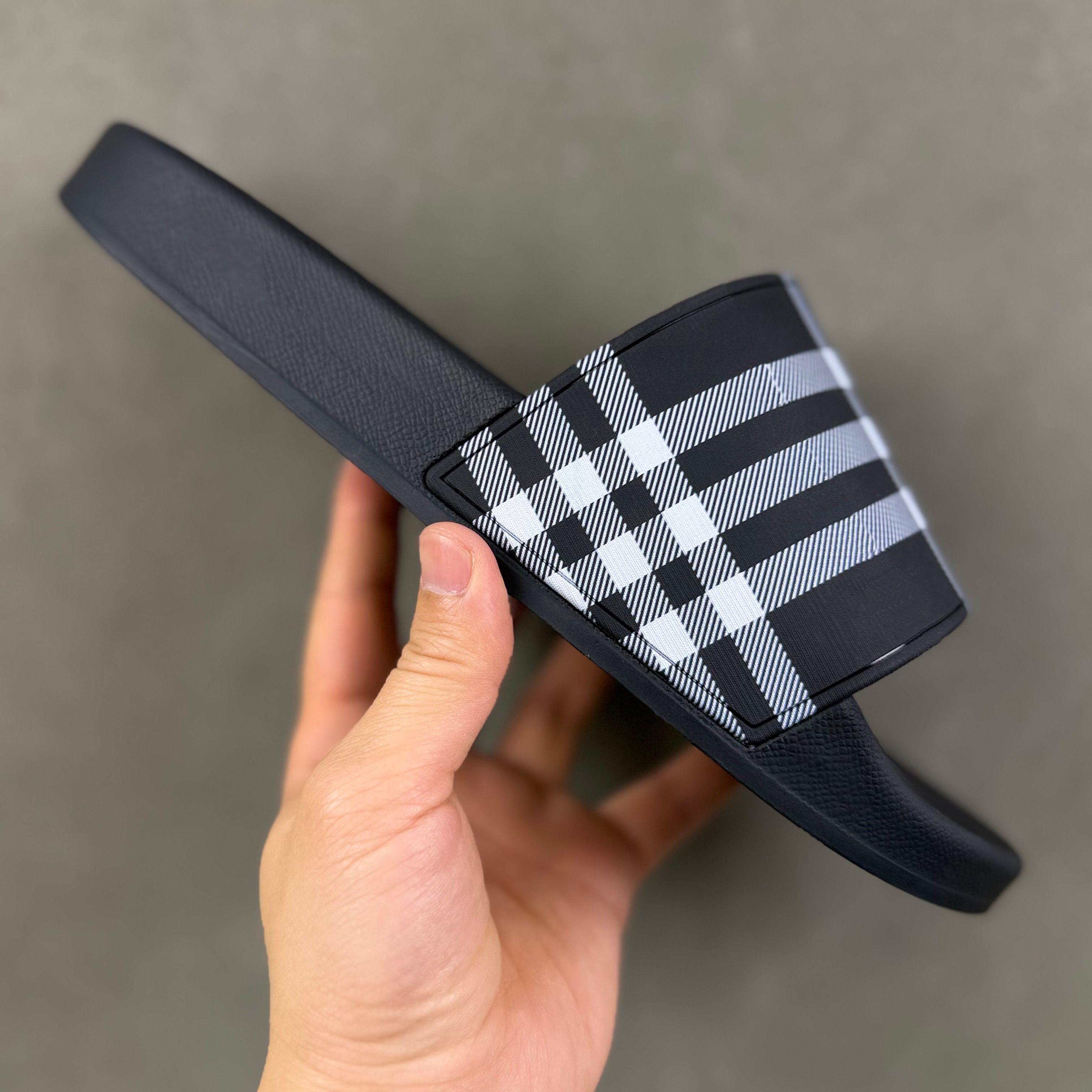 Designer Slides Fashion Shoes Sandals Wool integrated Women Men slippers Slides Size 35-48 - 4 of 7