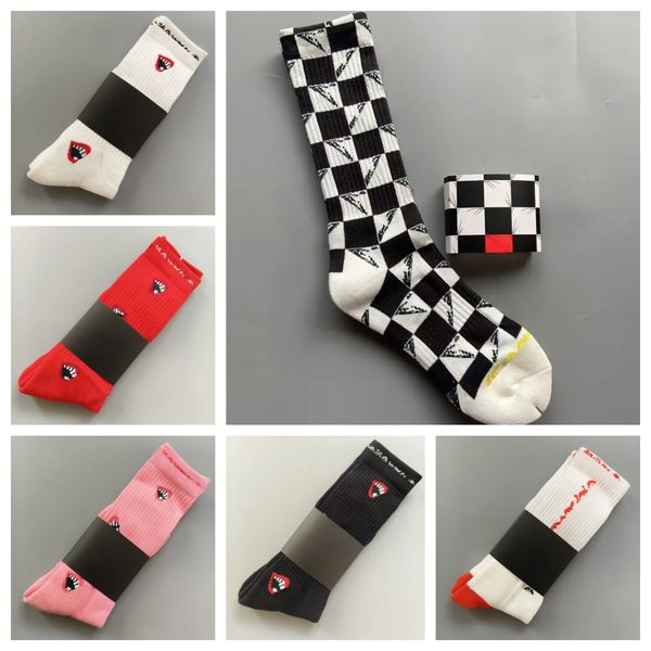 Chrome socks men women men's designer lips print sock fashion high street style colorful stocking breathable cycling anti sweat sport outdoor warm socks - Apparel - kickcraft