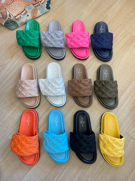 Louis Vuitton Pillow Flat Comfort Sandal Strap Platform Slide Sandals For Women Thick Non Slip Sole Casual Beach Vacation Summer Slippers Multiple colors - Shoes & Accessories - kickcraft