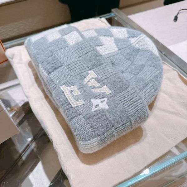 Designer Bean Hat Women Woolen Hat Fisherman Hat Luxury Classic Fashion Winter Wool Warm Belt Box Gift VVX - Fashion Collection - kickcraft