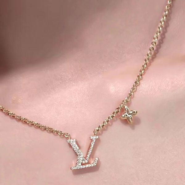 Designer Gold For Women Pendant Necklace Elegant L Necklaces High Quality Wedding Jewellery Letters Jewelry Party Gift Necklace Chain 00B4 - Jewelry - kickcraft